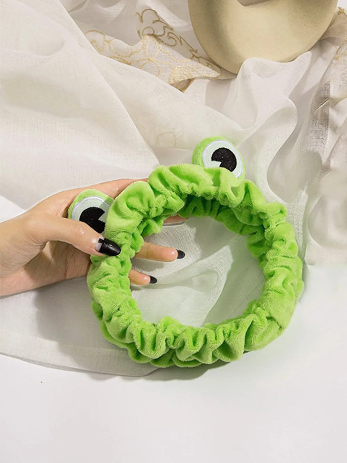 1pc Cartoon Frog Eye Detail Bath Headband