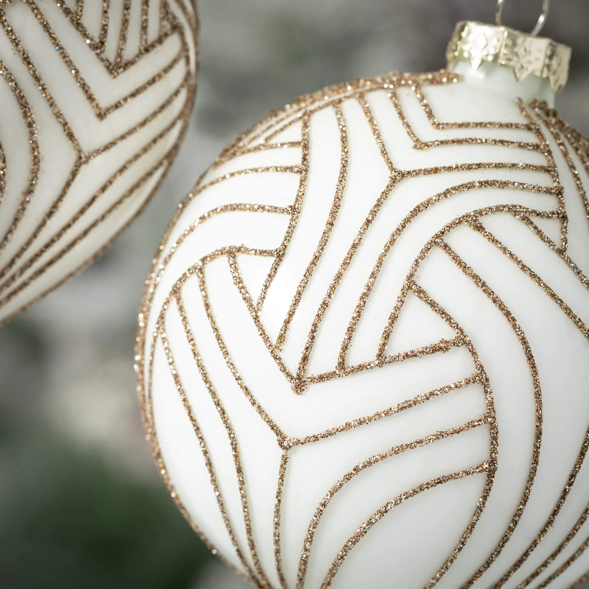 5.75"H and 4.5"H Sullivans Art Deco Gold Ball Ornaments - Set of 2, White Christmas Ornaments