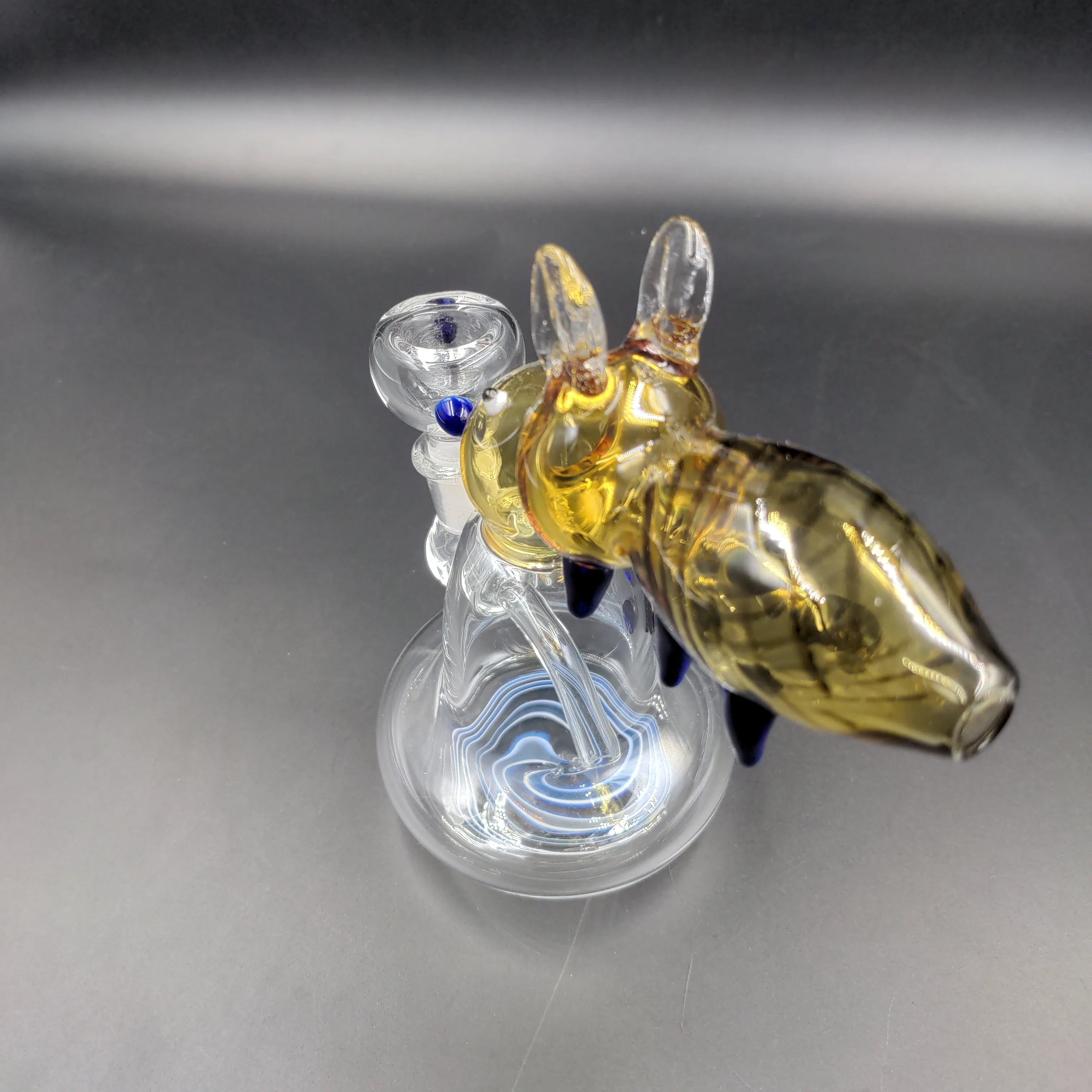 6 Honey Bee Water Pipe