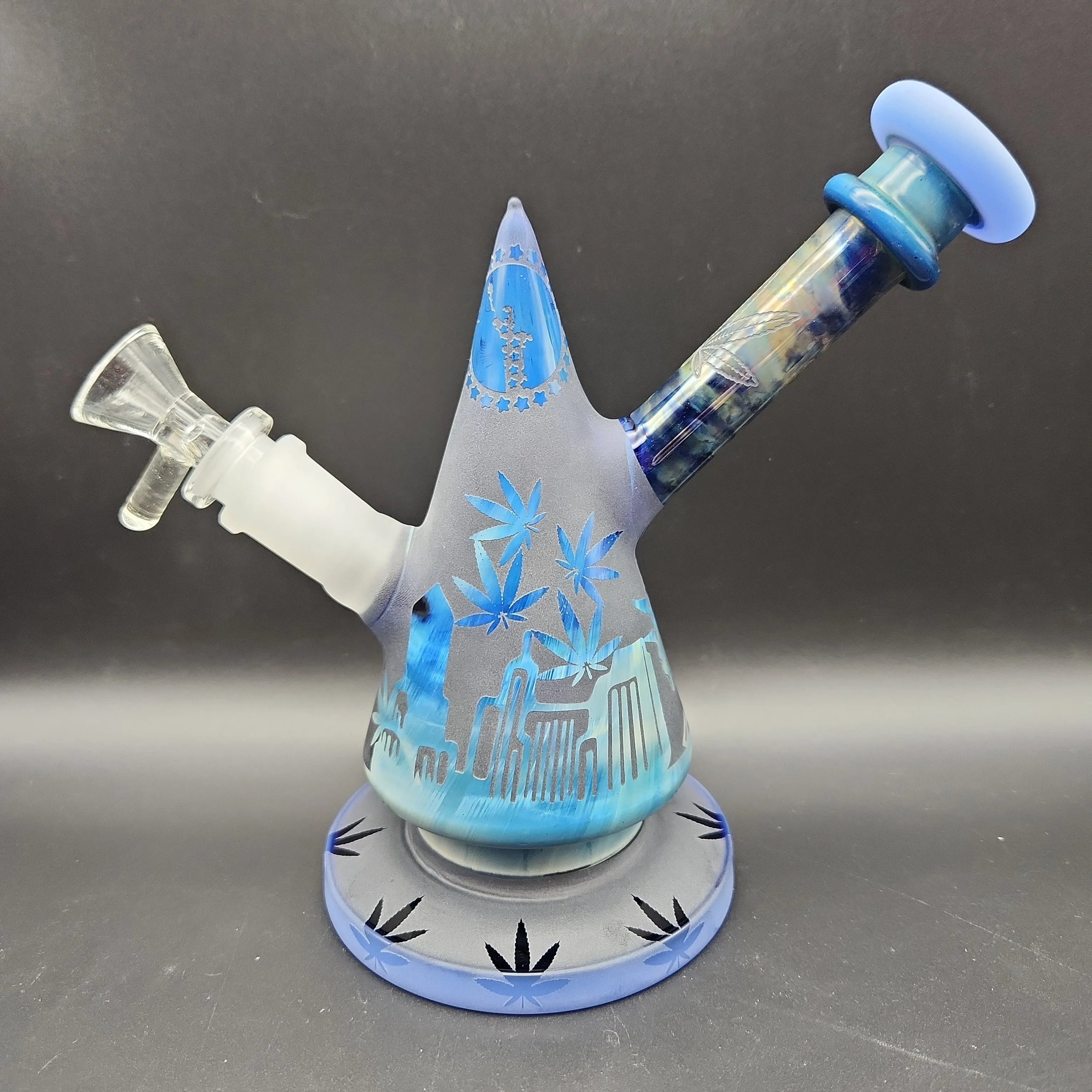 7 Etched Cone Water Pipe