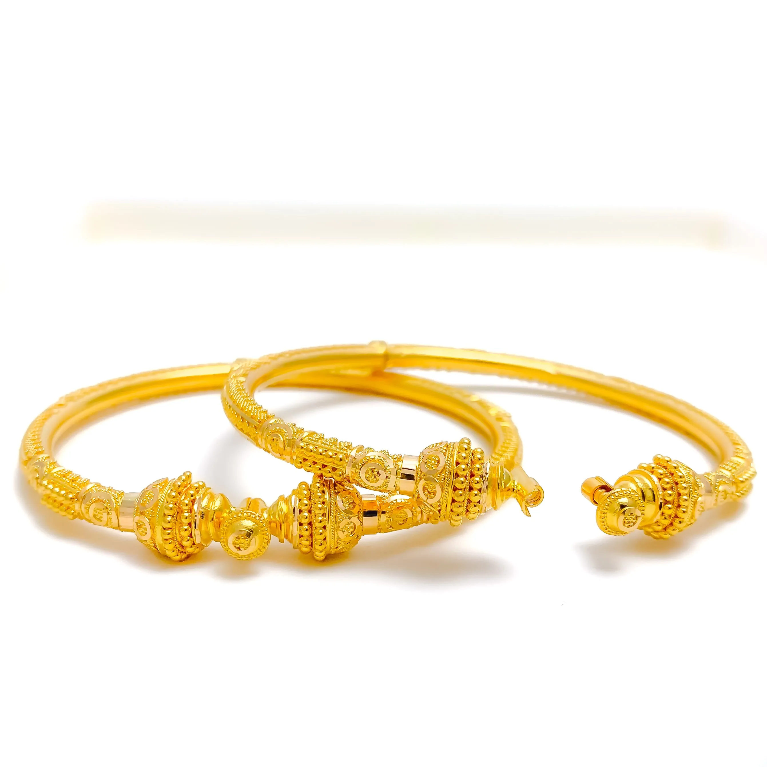 Attractive Classy Pipe Bangles