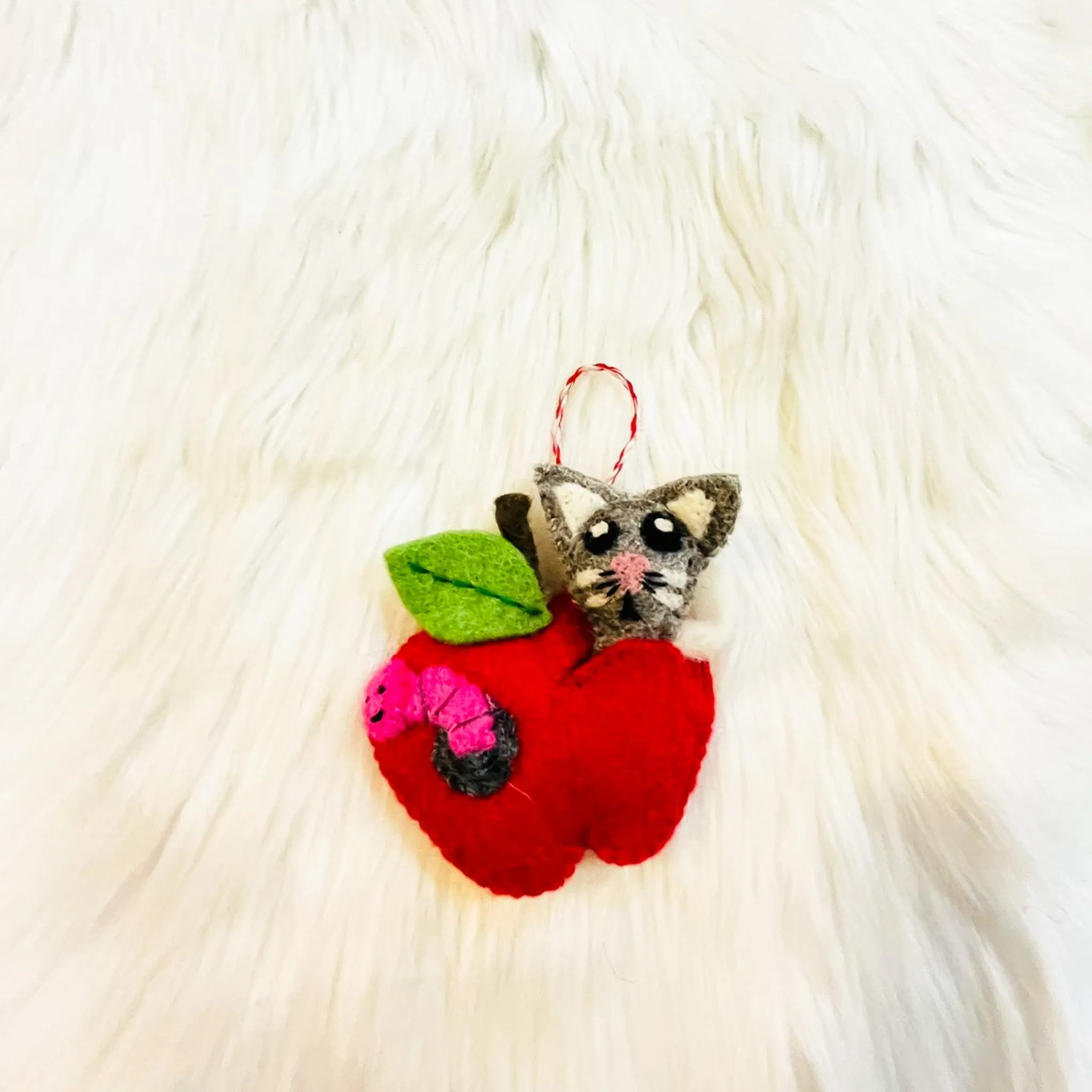 Felted Cat Christmas Ornaments/Holiday Decoration