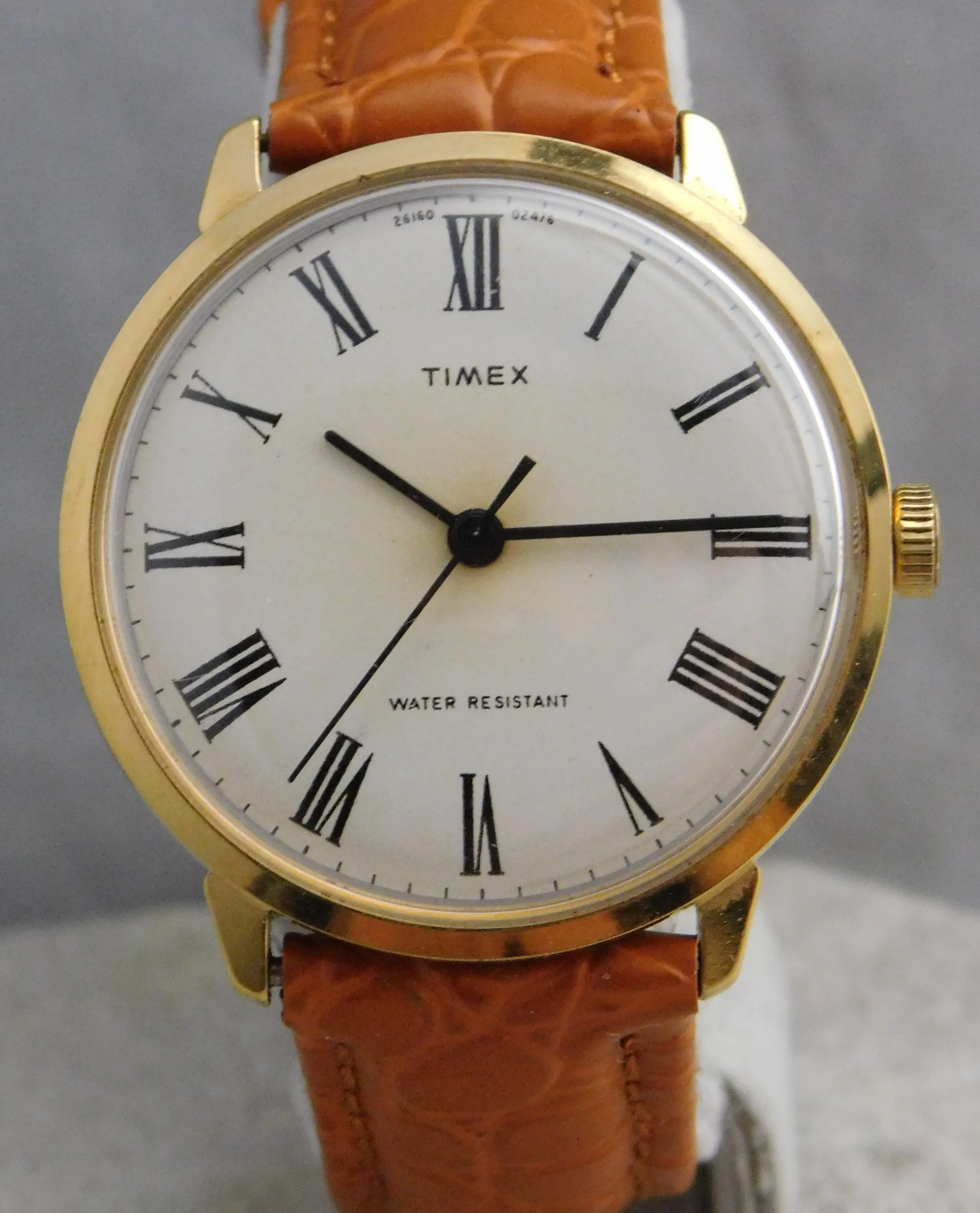 Timex Marlin White Roman Numeral Dial Vintage 1976 Manual Wind Mens Watch....34mm